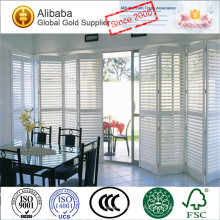 Neue Ankunft mit Luxusqualität von guten Preisen Kundengebundene befleckte Klimaanlage-justierbare Jalousie-Plantagen-Fensterläden